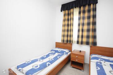 Lejligheder ved havet Betina, Murter - 3220