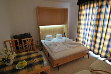 Ferienwohnungen am Meer Betina, Murter - 3220