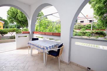 Apartmani s parkingom Baška, Krk - 3225