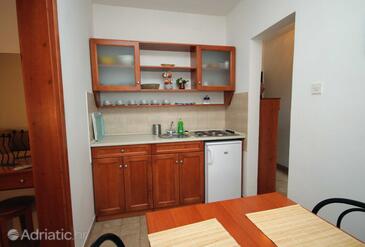 Apartmány a pokoje s parkovištěm Krk - 3231