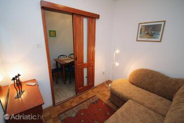 Apartmány a pokoje s parkovištěm Krk - 3231