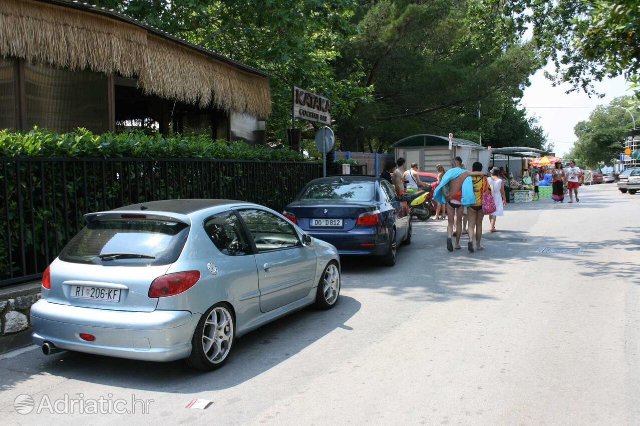 Parkplatz - Zimmer am Meer Crikvenica