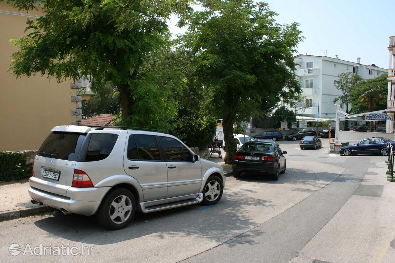 Parkplatz - Zimmer am Meer Crikvenica
