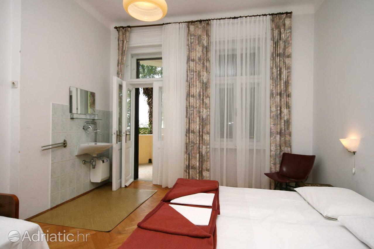 S-3236-a - Privatunterkunft - Zimmer am Meer Crikvenica