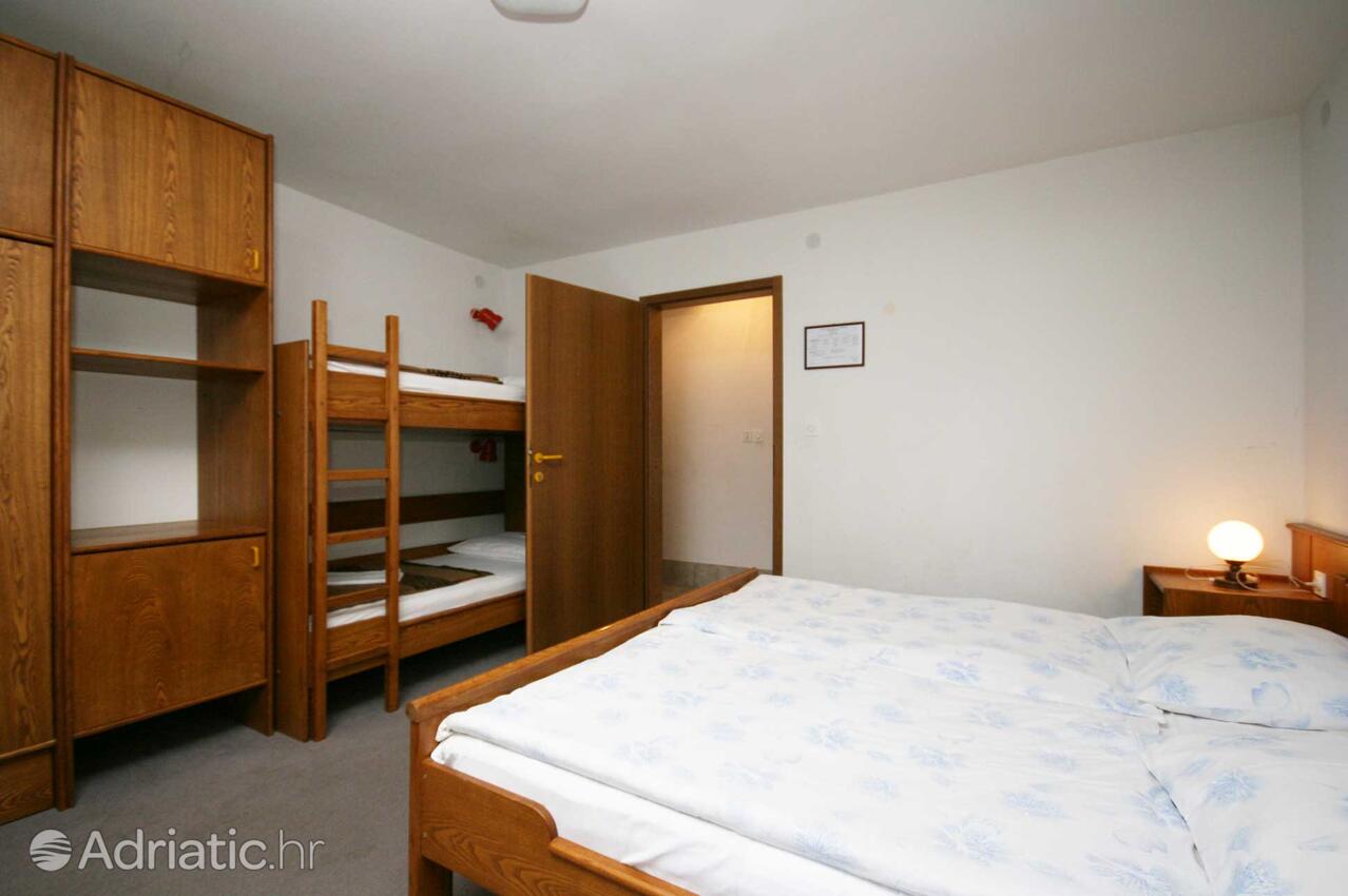 S-3236-h - Privatunterkunft - Zimmer am Meer Crikvenica