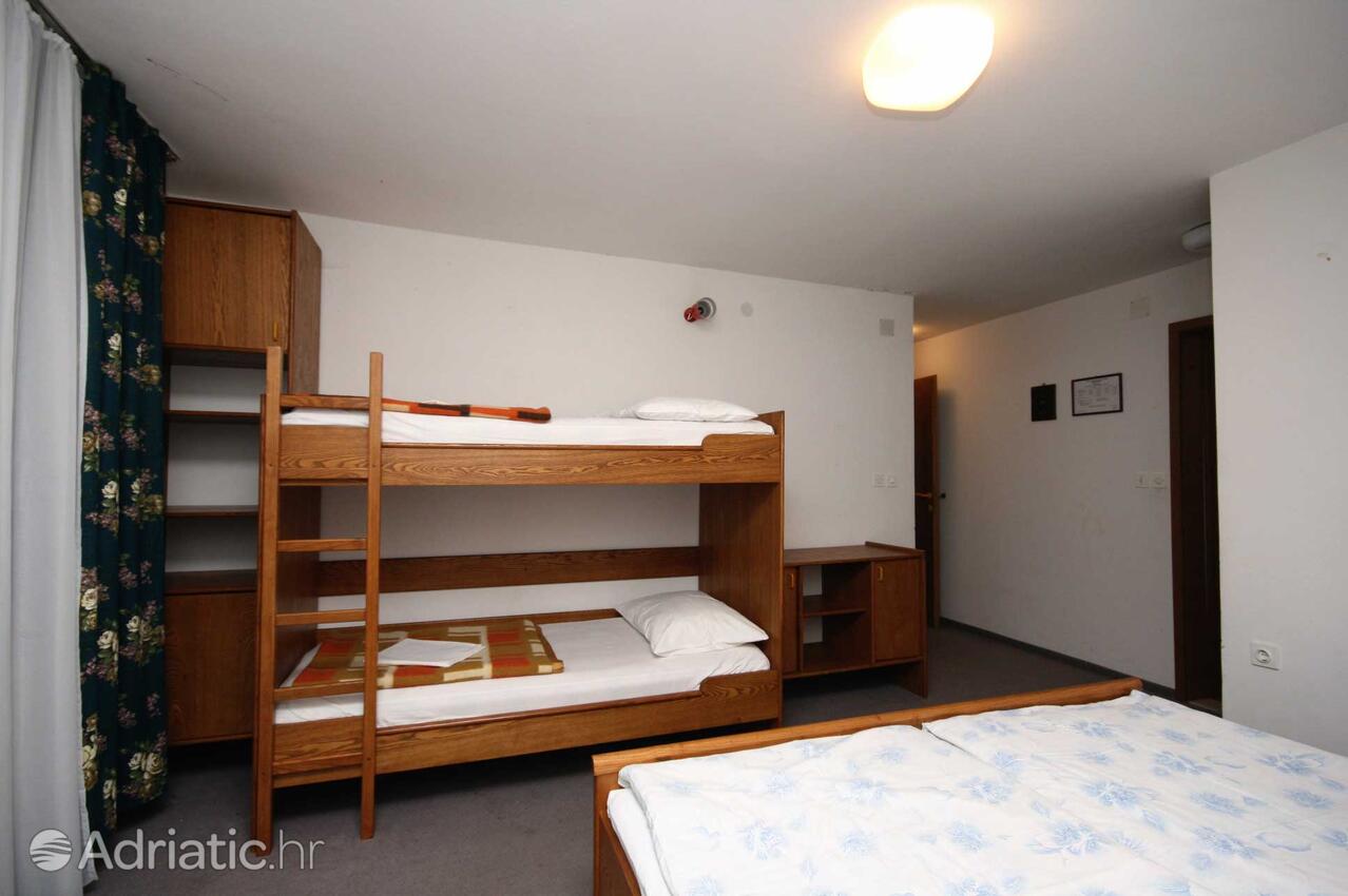 S-3236-i - Privatunterkunft - Zimmer am Meer Crikvenica