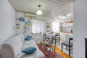 One bedroom apartment Selce One bedroom apartment Selce, Crikvenica (A-3240-b)
