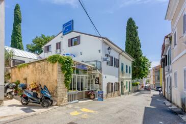 Apartments By The Sea Selce, Crikvenica - 3240 - Krk