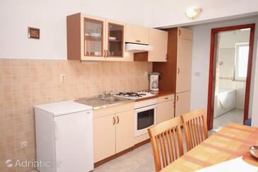 Apartments by the sea Postira, Brač - 3244