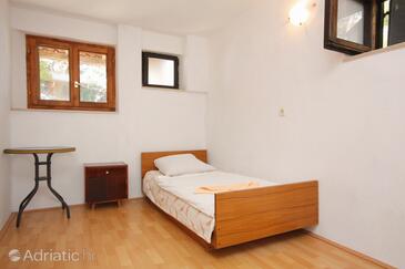 Family friendly seaside apartments Jagodna, Hvar - 3250