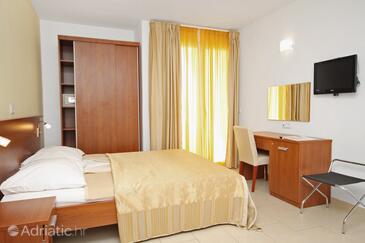 Zimmer am Meer Rtina - Miletici, Zadar - 3256