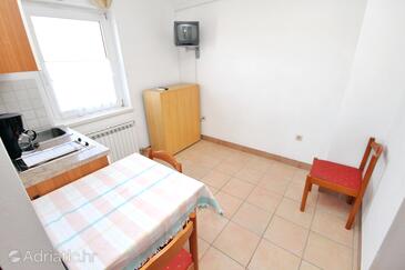 Apartments by the sea Rtina - Miletići, Zadar - 3257