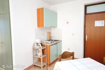 Apartments by the sea Rtina - Miletići, Zadar - 3257