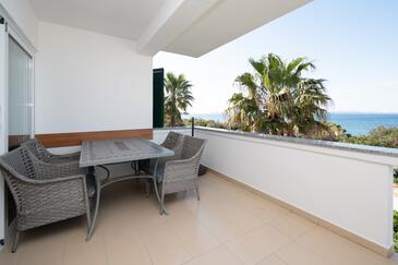 Apartments by the sea Petrčane, Zadar - 3274