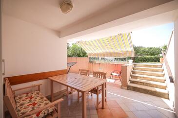 Apartments by the sea Petrčane, Zadar - 3274