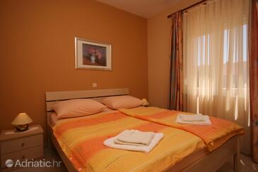 Apartments with parking space Novalja, Pag - 3294