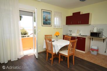 Appartamenti con parcheggio Petrcane, Zara - Zadar - 3300