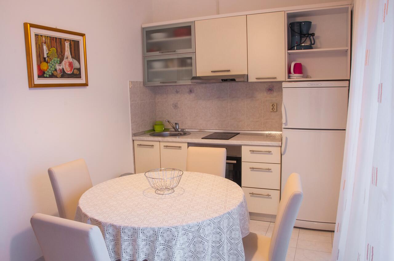 Apartmani uz more Novalja, Pag - 3307