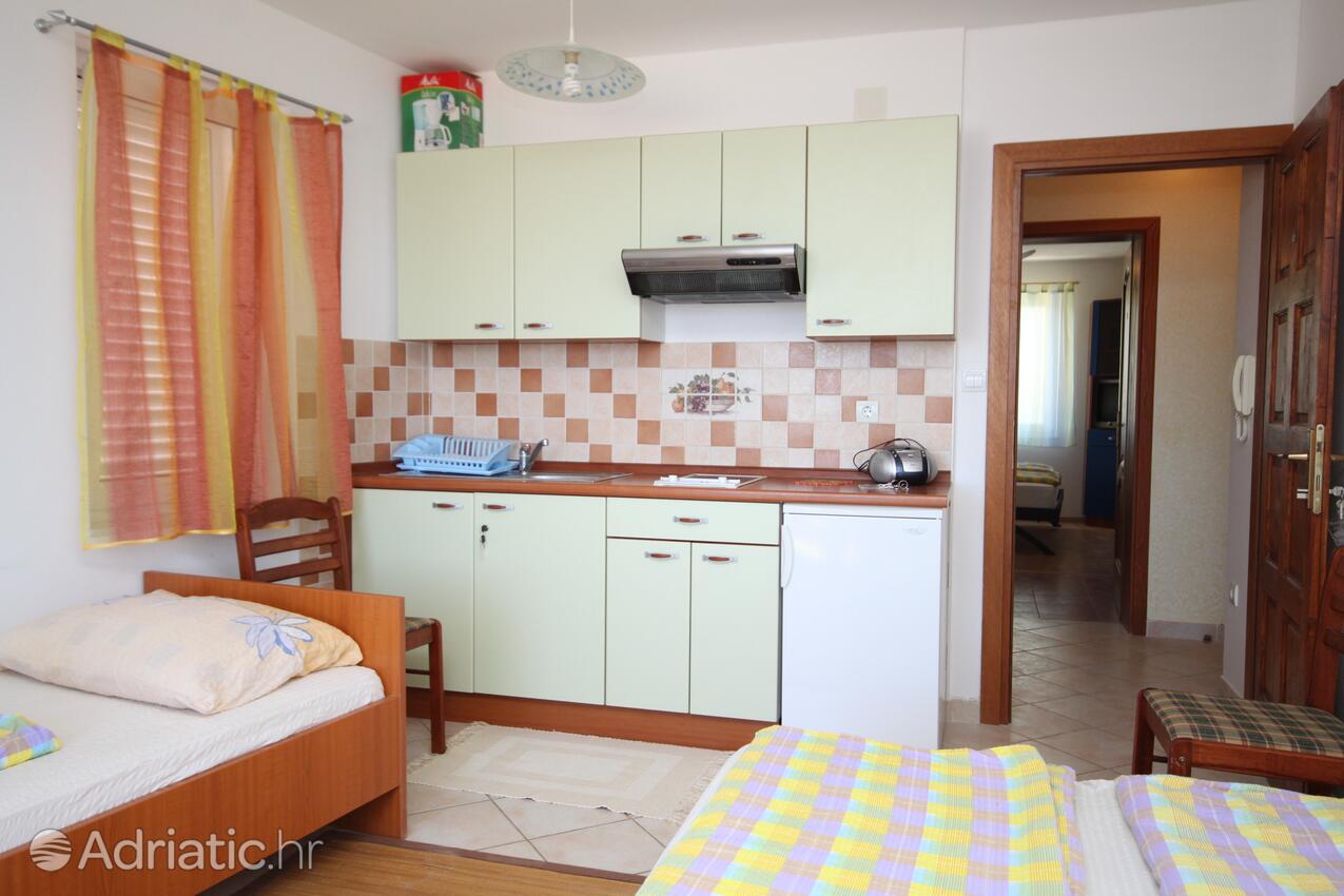 Appartamenti accanto al mare Pogliana - Povljana, Pago - Pag - 3316