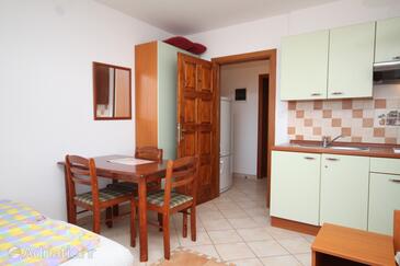 Apartments by the sea Povljana, Pag - 3316