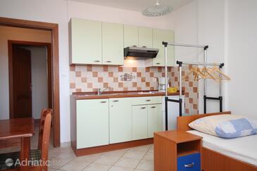 Apartmaji ob morju Povljana, Pag - 3316