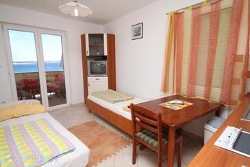 Apartments by the sea Povljana, Pag - 3316