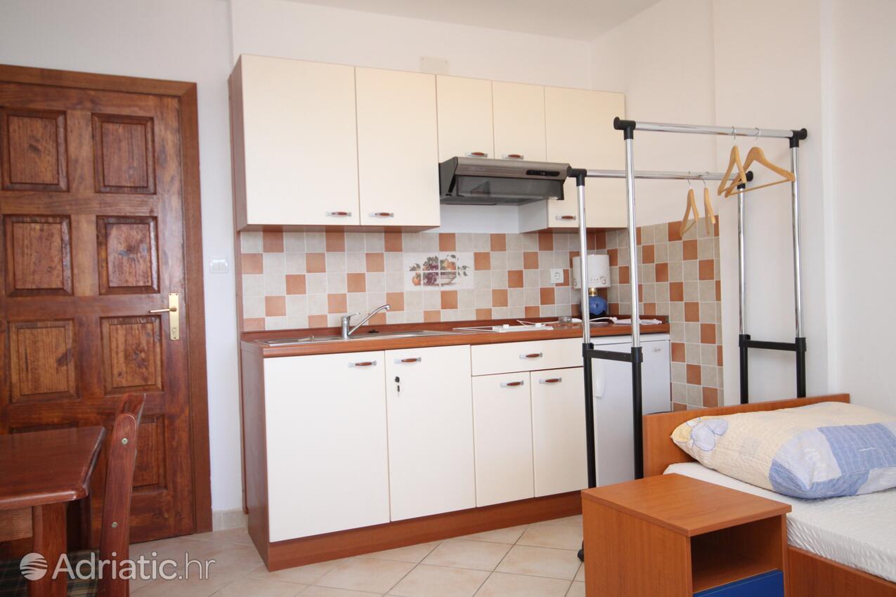Apartments by the sea Povljana, Pag - 3316