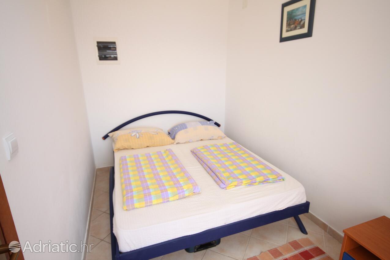 Apartments by the sea Povljana, Pag - 3316