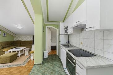 Family-friendly apartments with swimming pool Kraj, Pašman - 334