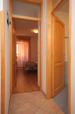 Apartments with terrace Novigrad, Istria