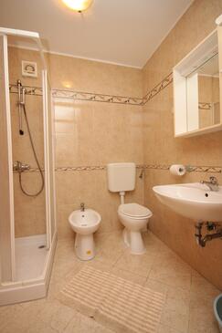 Apartments with terrace Novigrad, Istria