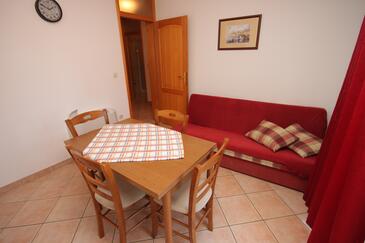 Apartments with terrace Novigrad, Istria