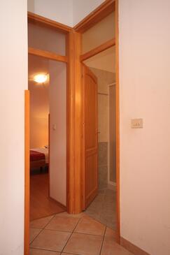 Apartments with terrace Novigrad, Istria