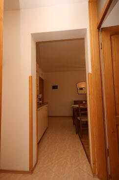 Apartments with terrace Novigrad, Istria