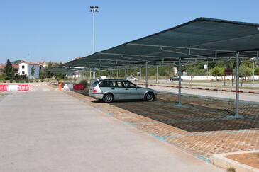 Apartments with terrace Novigrad, Istria
