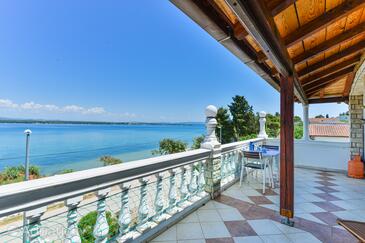 Appartamenti e camere accanto al mare Tuconio - Tkon, Pasman - 336 Adriatic.hr