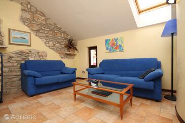 Feriehus ved havet Novigrad - 3365