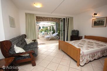 Апартаменты с парковкой Ровинь - Rovinj - 3372