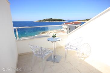 Zimmer mit Pool Zecevo Rtic, Rogoznica - 3388