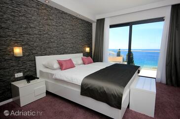 Zimmer mit Pool Zecevo Rtic, Rogoznica - 3388