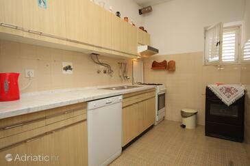 Apartments by the sea Tkon, Pašman - 341