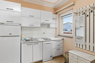 Apartmaji ob morju Kraj, Pašman - 3460