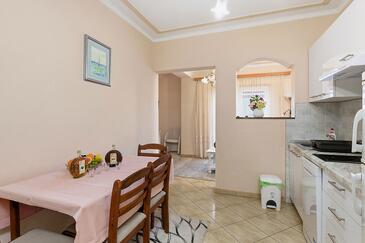 Apartmani uz more Kraj, Pašman - 3460