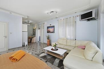 Lejligheder ved havet Kraj, Pasman - 3460