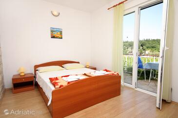 Seaside apartments with a swimming pool Molunat, Dubrovnik - 3544