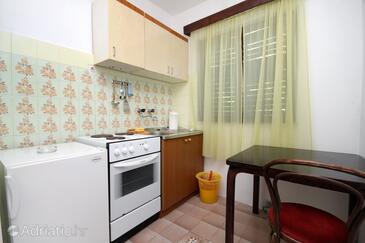 Seaside apartments with a swimming pool Molunat, Dubrovnik - 3544