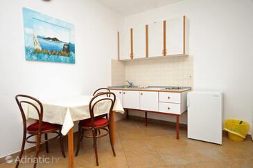 Seaside apartments with a swimming pool Molunat, Dubrovnik - 3544