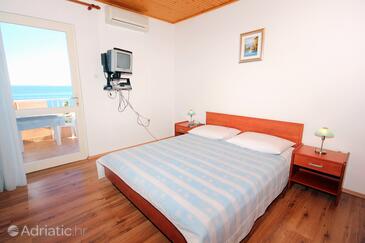 Apartments and rooms by the sea Mandre, Pag - 3557