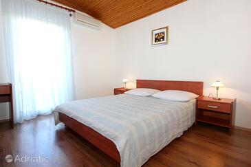 Apartmani i sobe uz more Mandre, Pag - 3557
