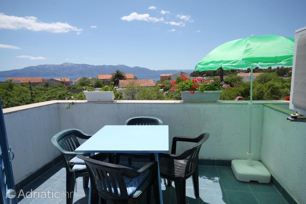 A-3589-b - Private accommodation - Apartments by the sea Sućuraj, Hvar